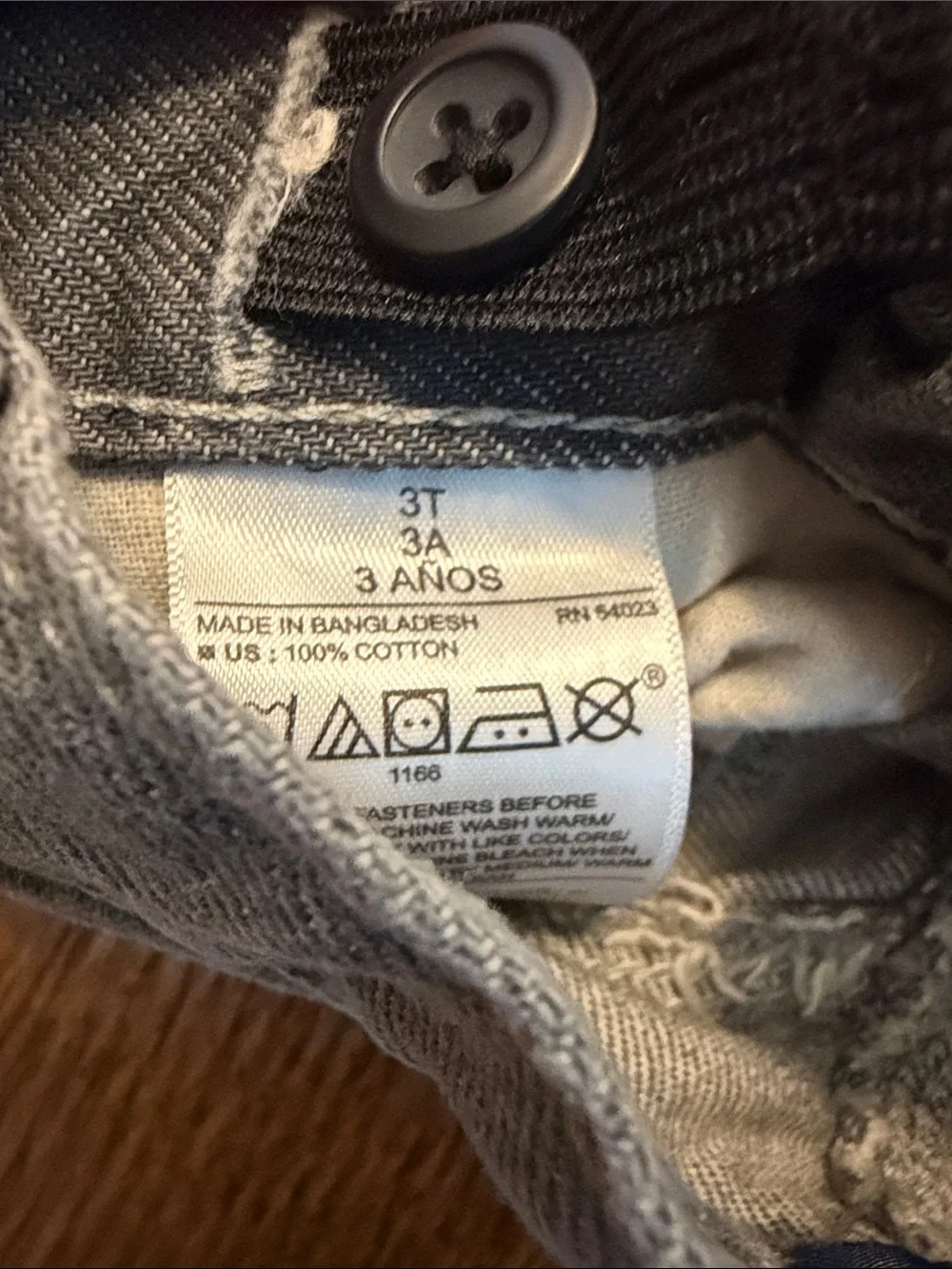 Toddler Boys Old Navy Gray Distressed Jeans